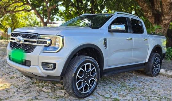 FORD RANGER 3.0 V6 TURBO DIESEL CD XLT 4X4 AUTOMÁTICO FORD RANGER 3.0 V6 TURBO DIESEL CD XLT 4X4 AUTOMÁTICO